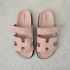 HERMÈS Chypre Sandals - Nude Pink Suede - Women's Size 38/8